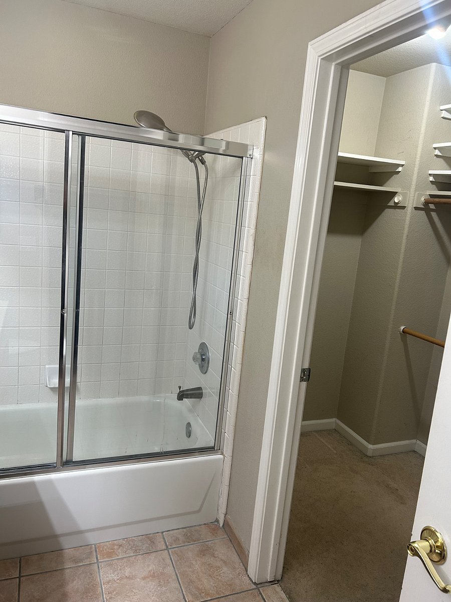Bedroom #1 private bathroom $1400