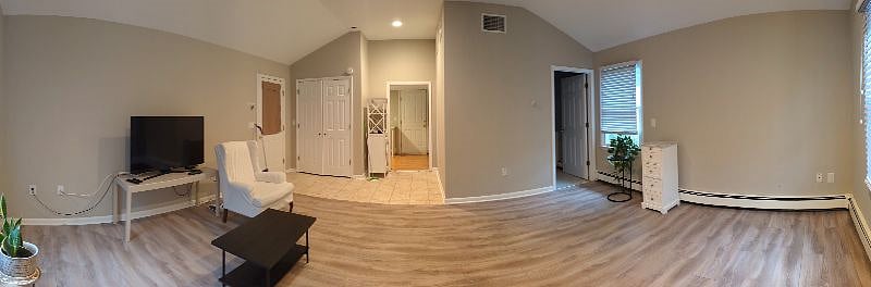Furnished Finder property 585340_1 photo 17