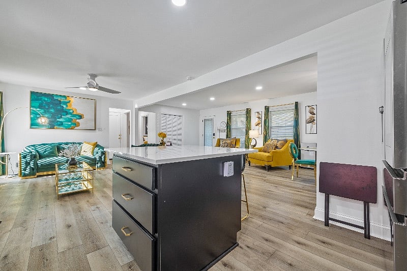 Furnished Finder property 585372_1 photo 9