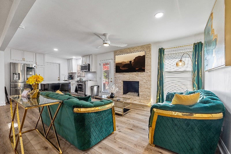 Furnished Finder property 585372_1 photo 1