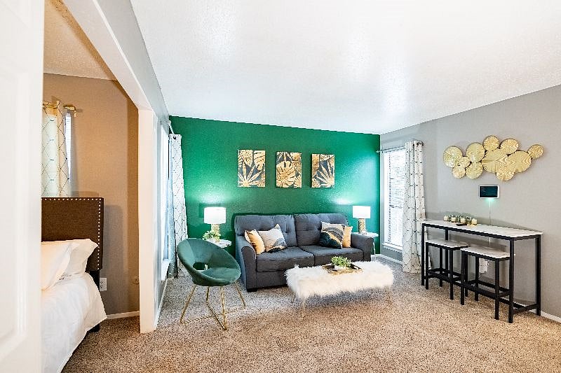 Furnished Finder property 585375_1 photo 11