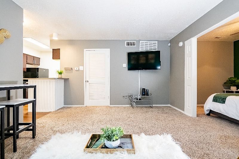 Furnished Finder property 585375_1 photo 19