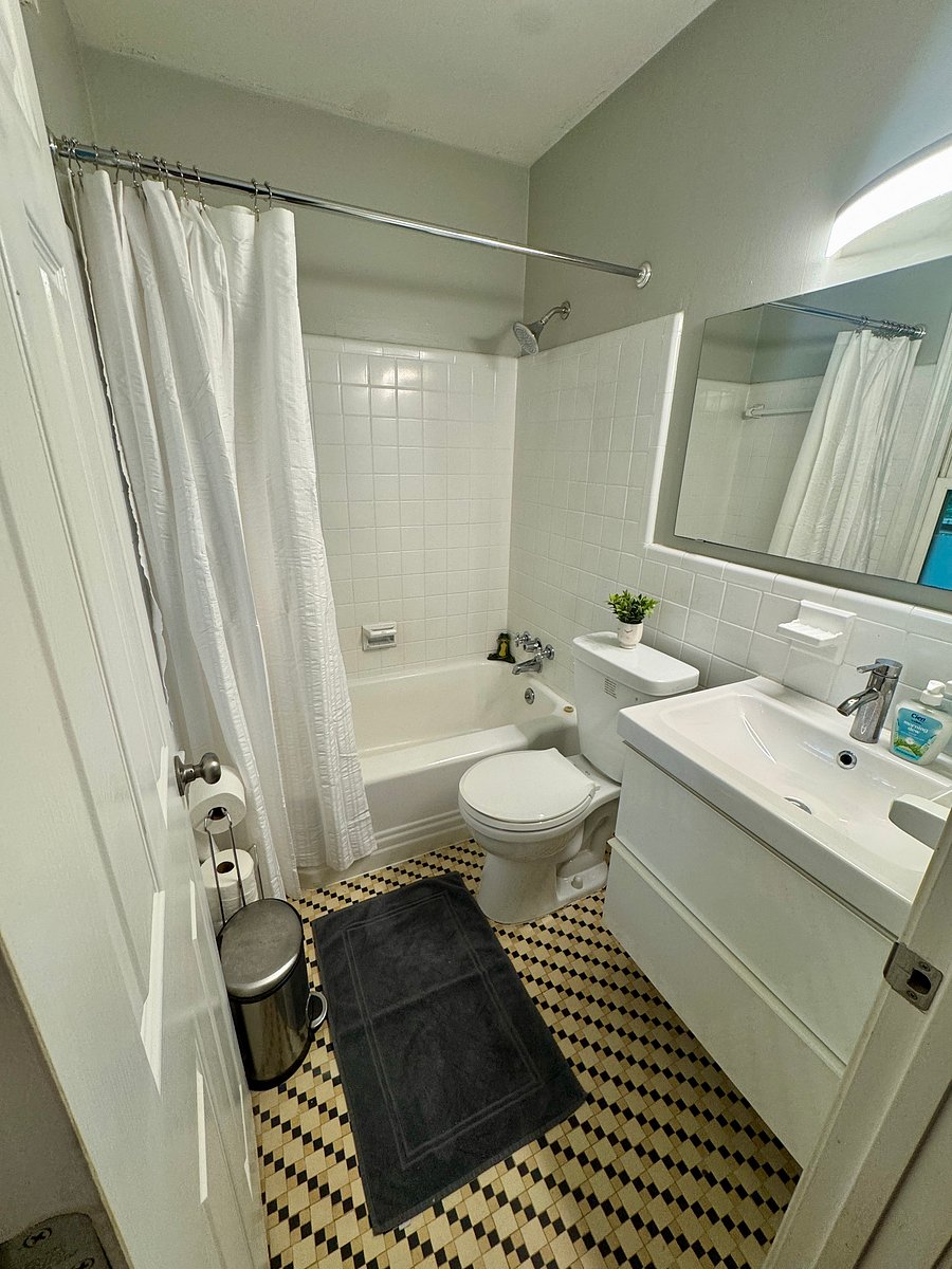 Furnished Finder property 585383_1 photo 16