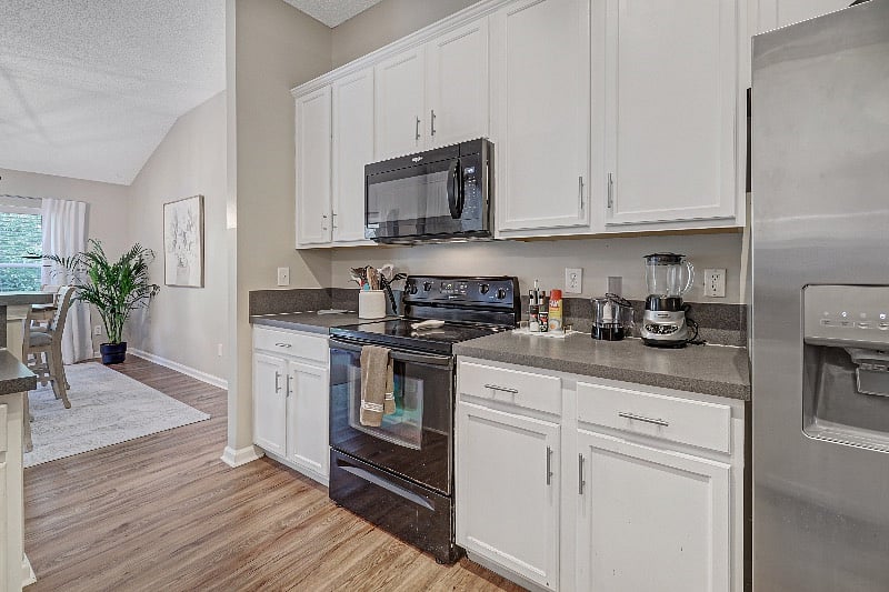 Furnished Finder property 585407_1 photo 9