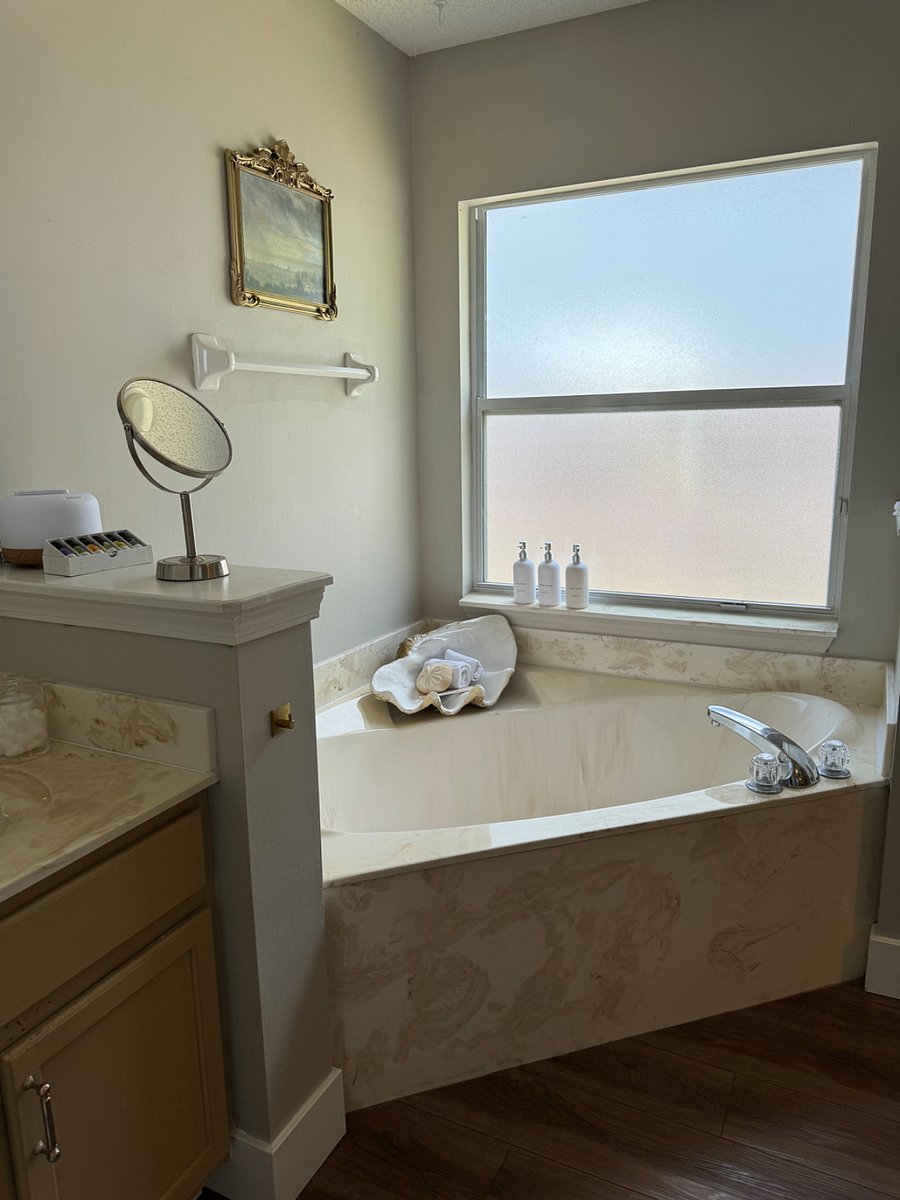 Furnished Finder property 585407_1 photo 20