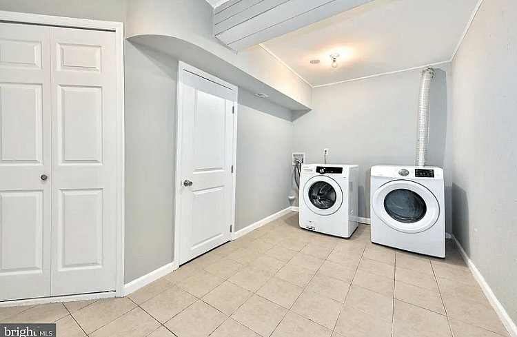 Furnished Finder property 585483_3 photo 8