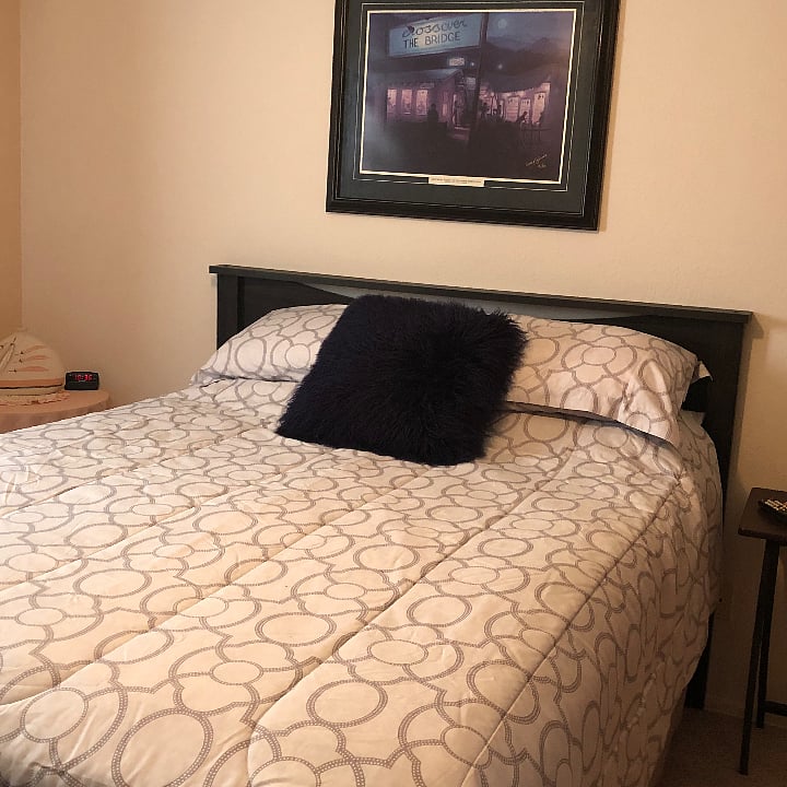 Queen bed
