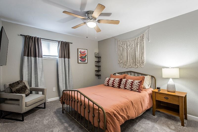 Furnished Finder property 585546_1 photo 23