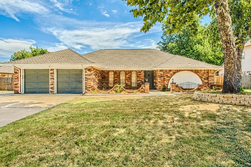 Furnished Finder property 585546_1 photo 32