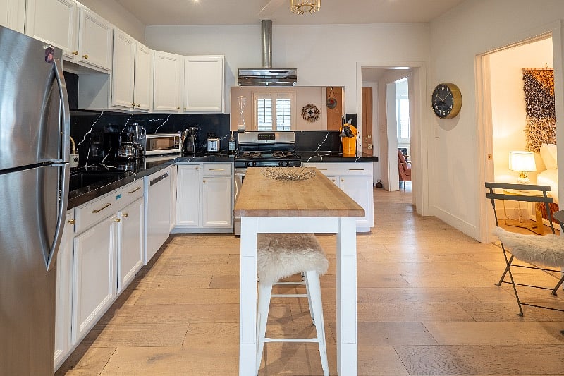 Furnished Finder property 585566_1 photo 6