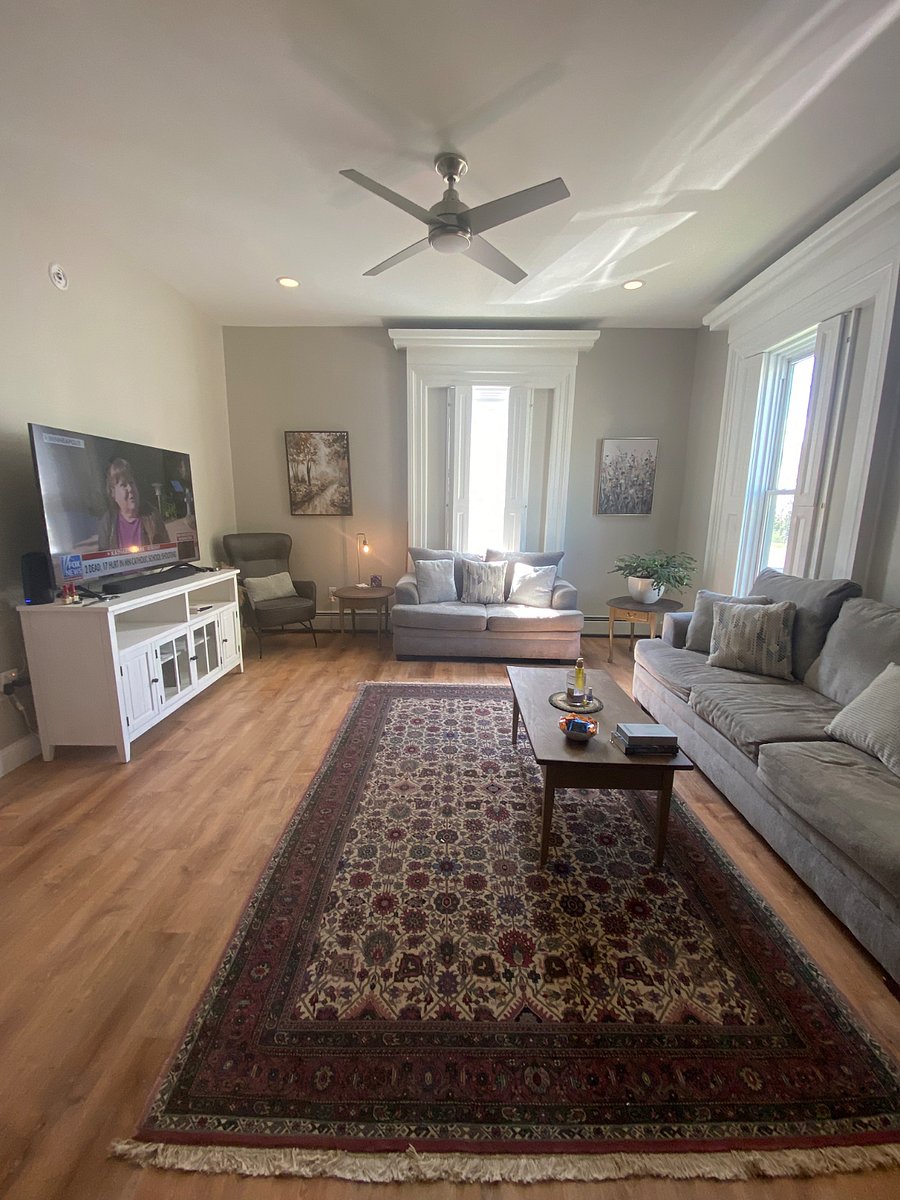 Furnished Finder property 585625_3 photo 9