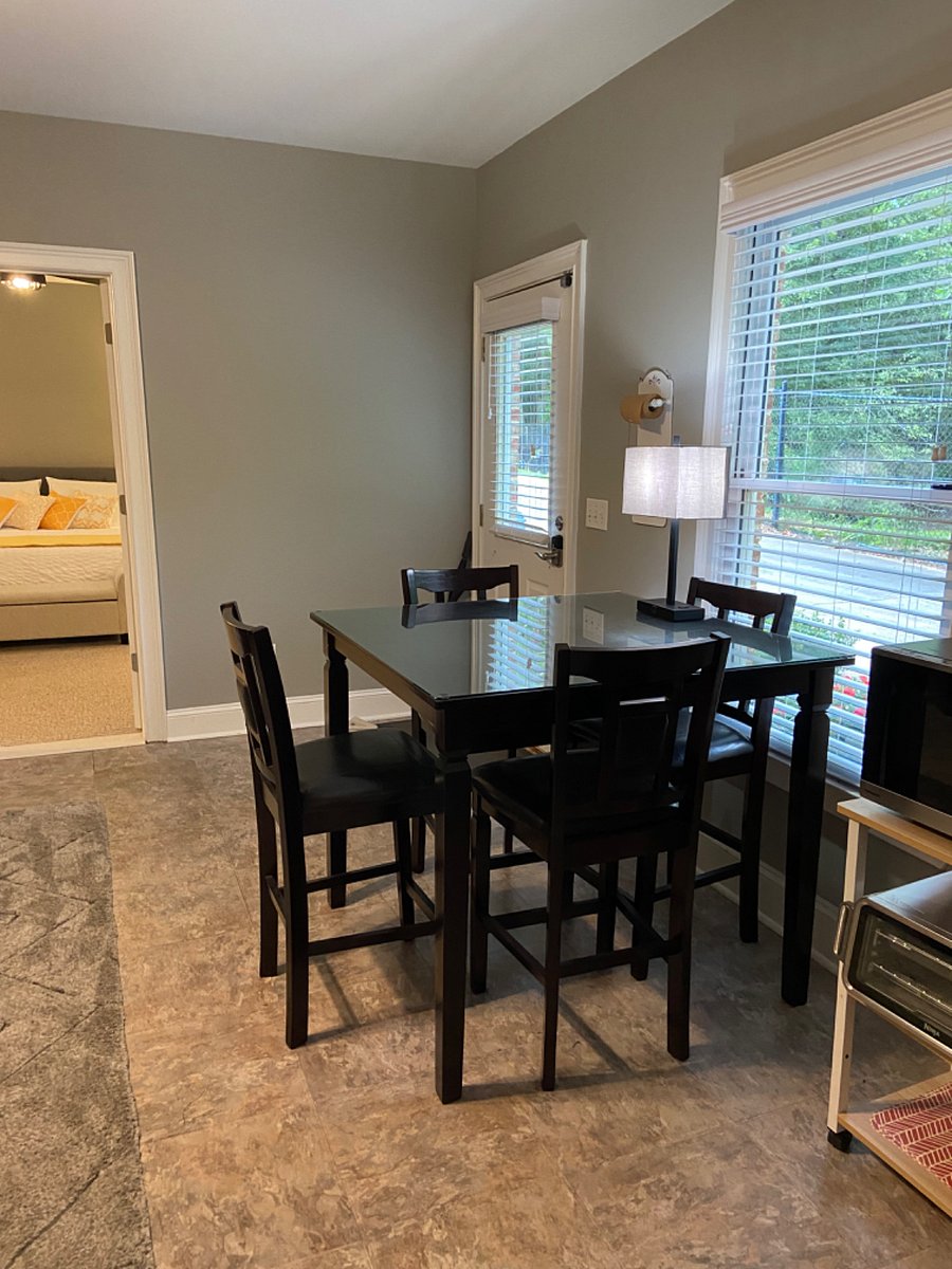 Furnished Finder property 585629_1 photo 6