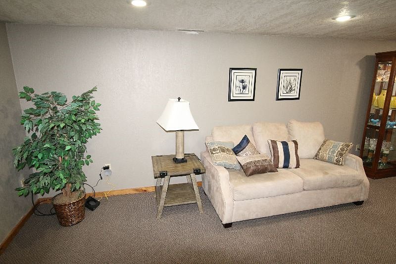 Furnished Finder property 585683_1 photo 9