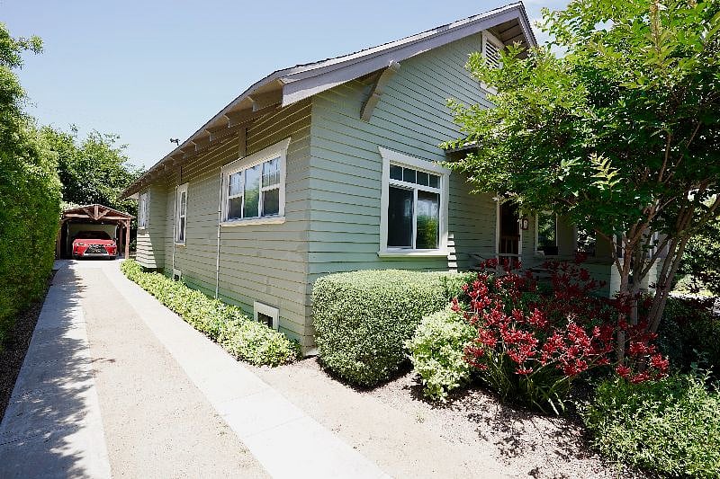 Furnished Finder property 585687_1 photo 11