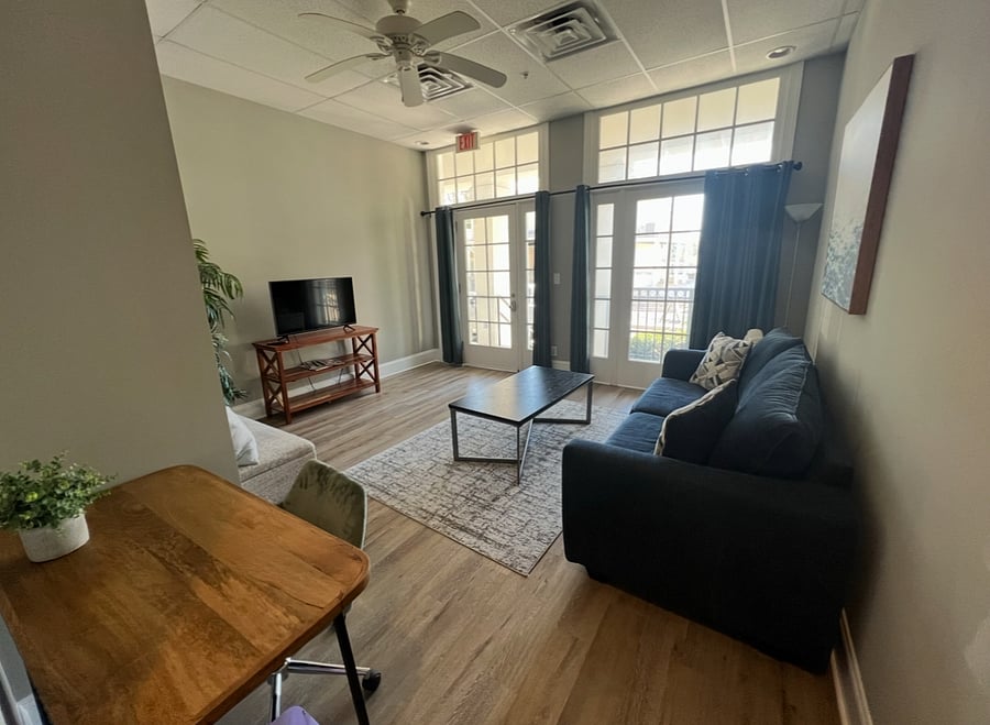 Furnished Finder property 585705_1 photo 17