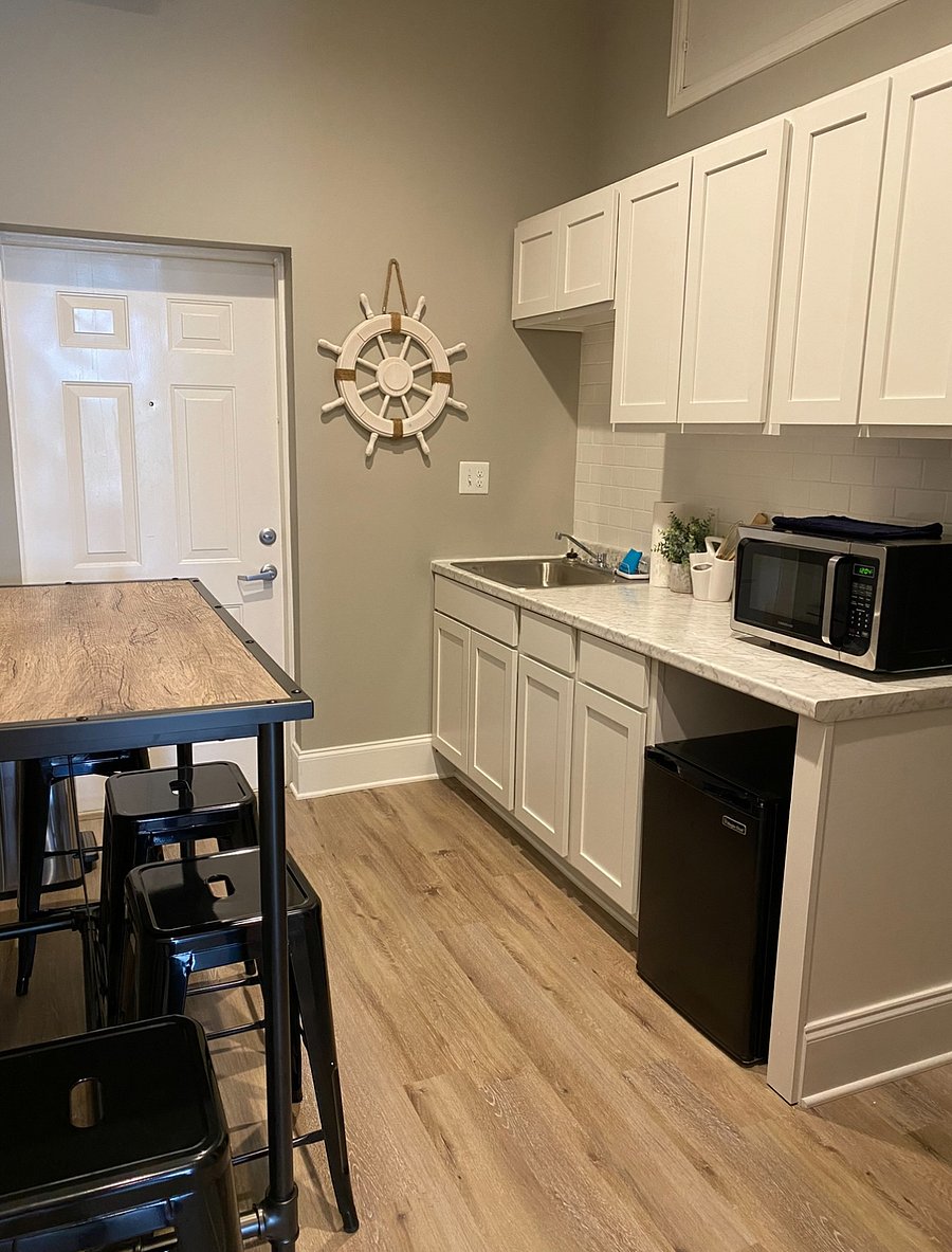 Furnished Finder property 585705_1 photo 21