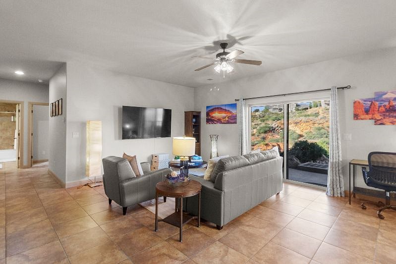 Furnished Finder property 585709_1 photo 8