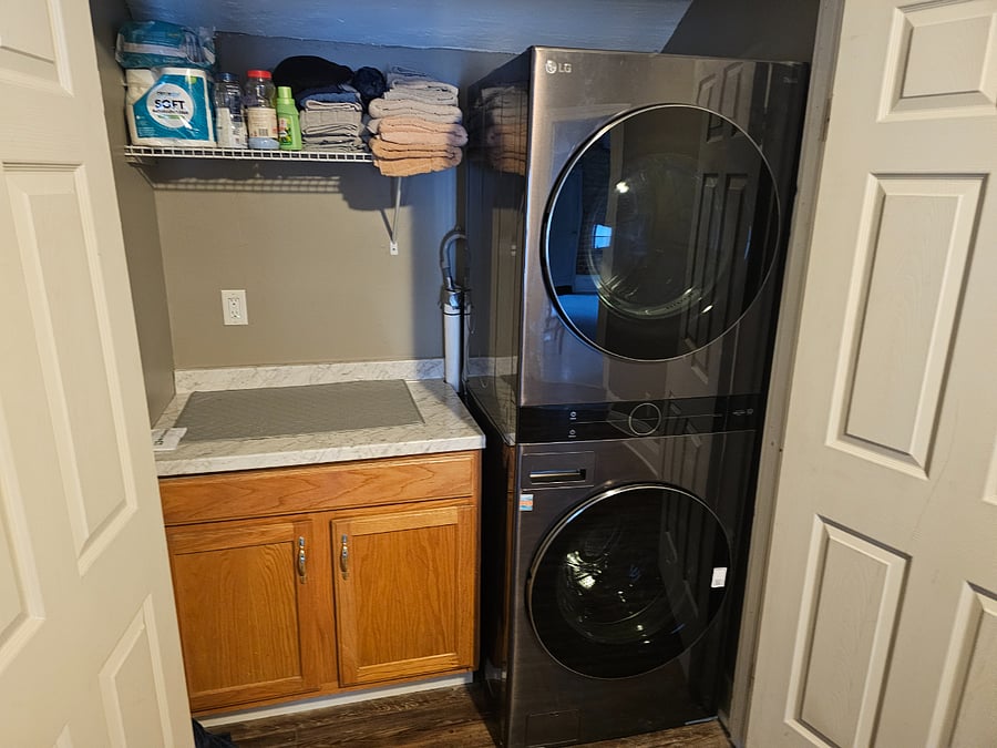 Furnished Finder property 585731_1 photo 17