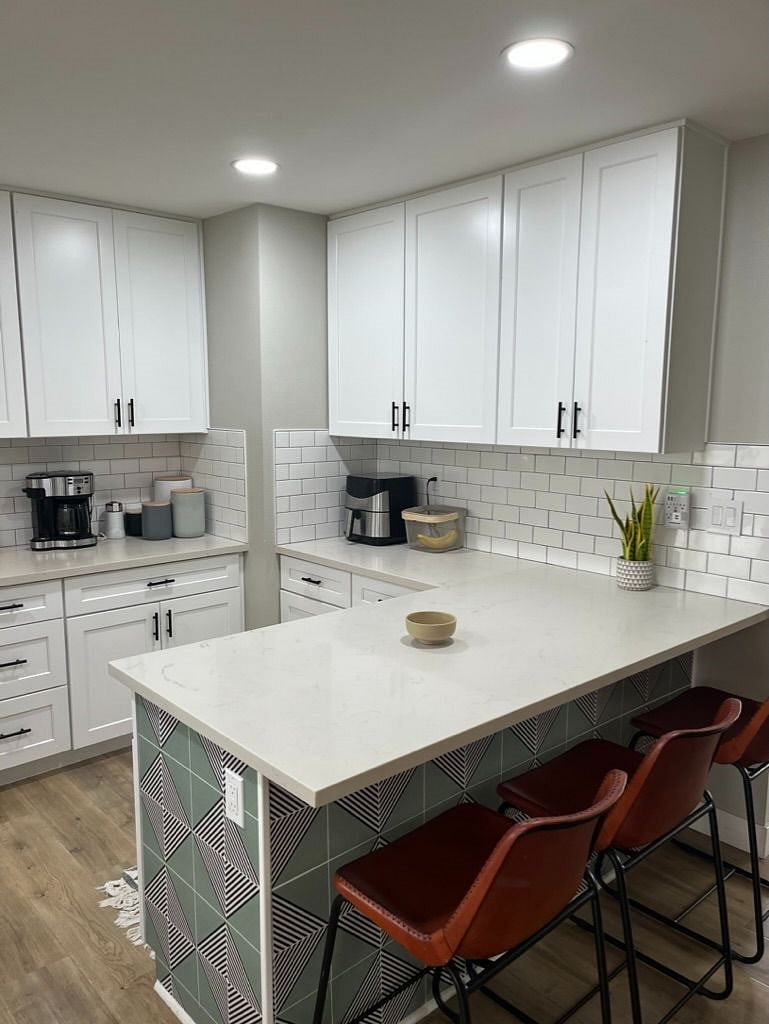 Furnished Finder property 585735_1 photo 8