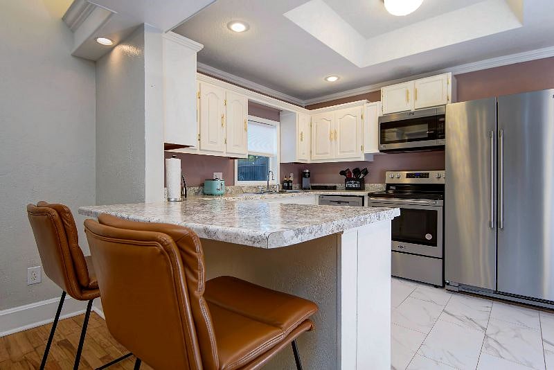 Furnished Finder property 585740_1 photo 5