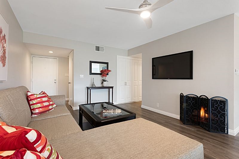 Furnished Finder property 585755_1 photo 4