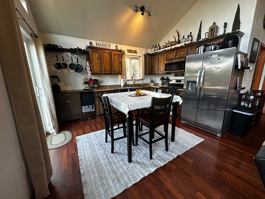 Furnished Finder property 585767_1 photo 6
