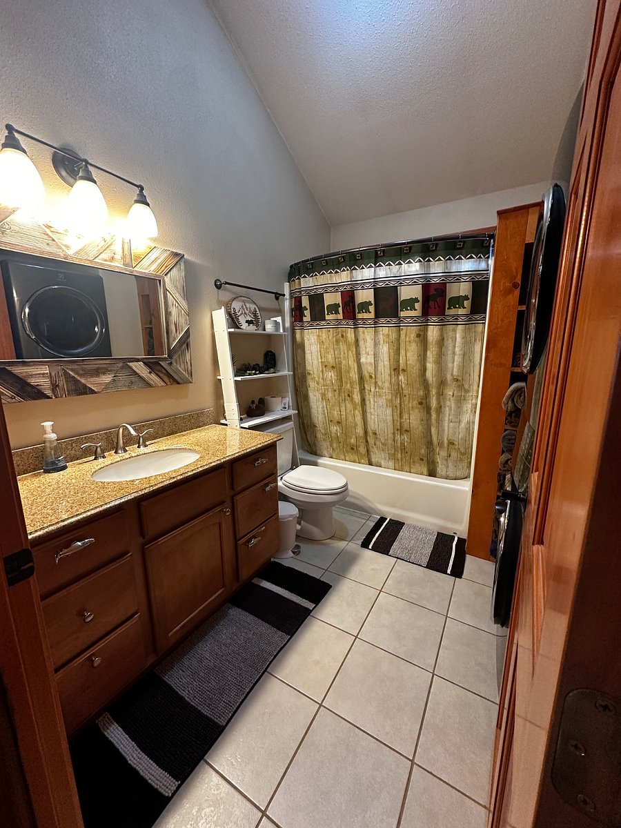 Furnished Finder property 585767_1 photo 8