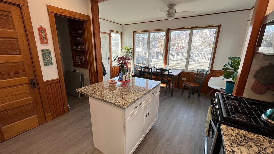 Furnished Finder property 585770_1 photo 25
