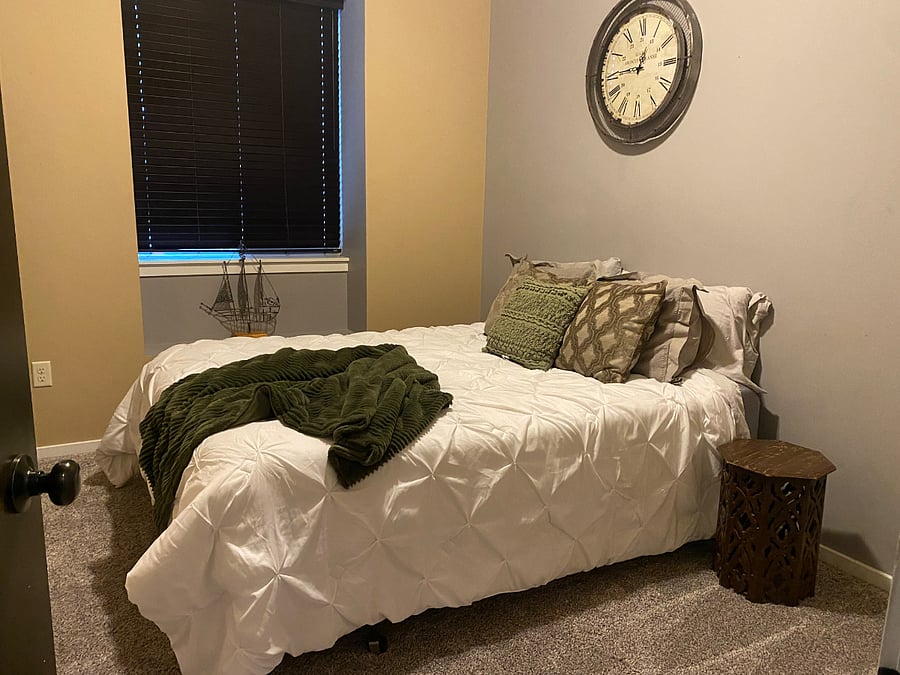 Furnished Finder property 585772_1 photo 13