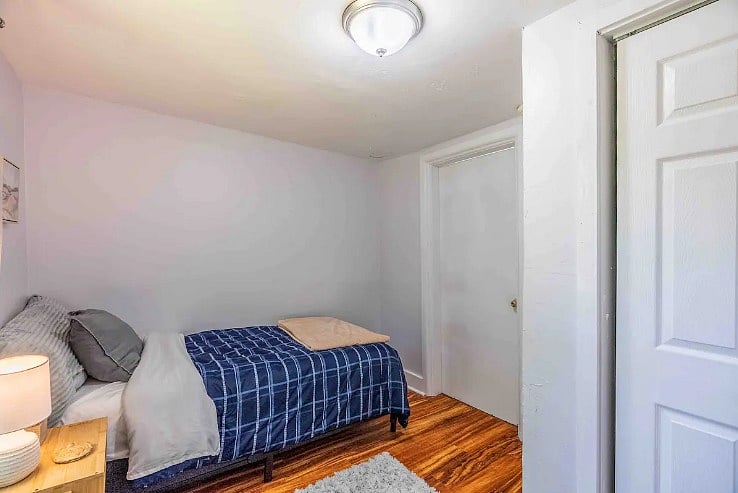 Furnished Finder property 585804_1 photo 15