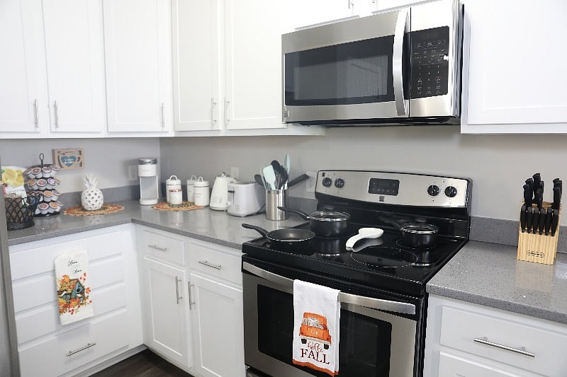 Furnished Finder property 585818_1 photo 28
