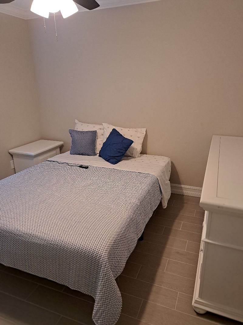 Furnished Finder property 585820_1 photo 6