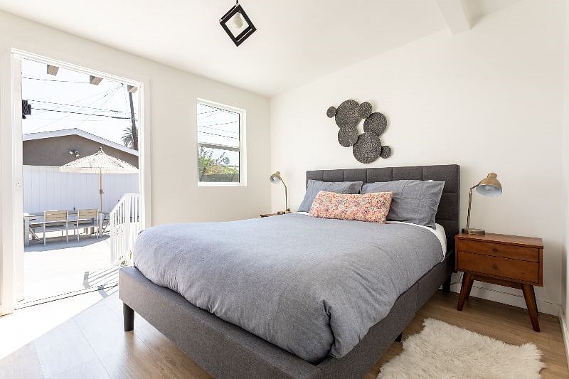 Furnished Finder property 585852_1 photo 22