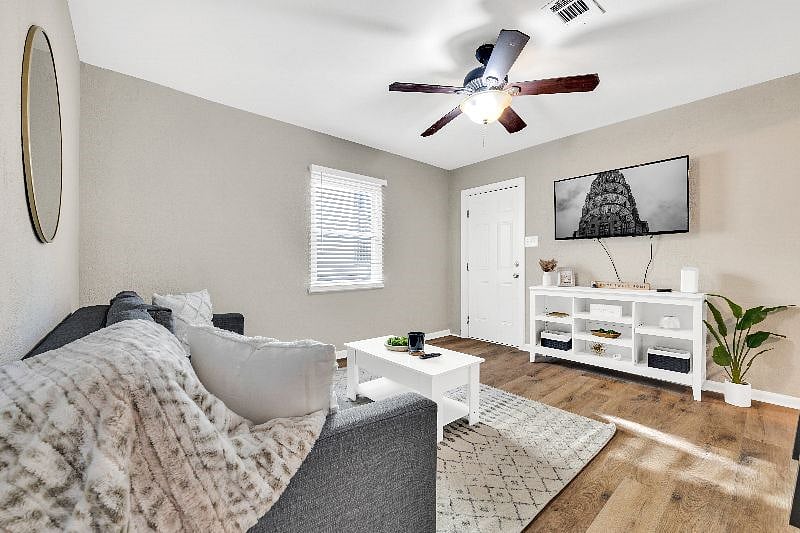 Furnished Finder property 585856_1 photo 7