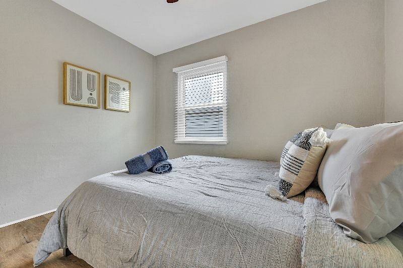 Furnished Finder property 585856_1 photo 11