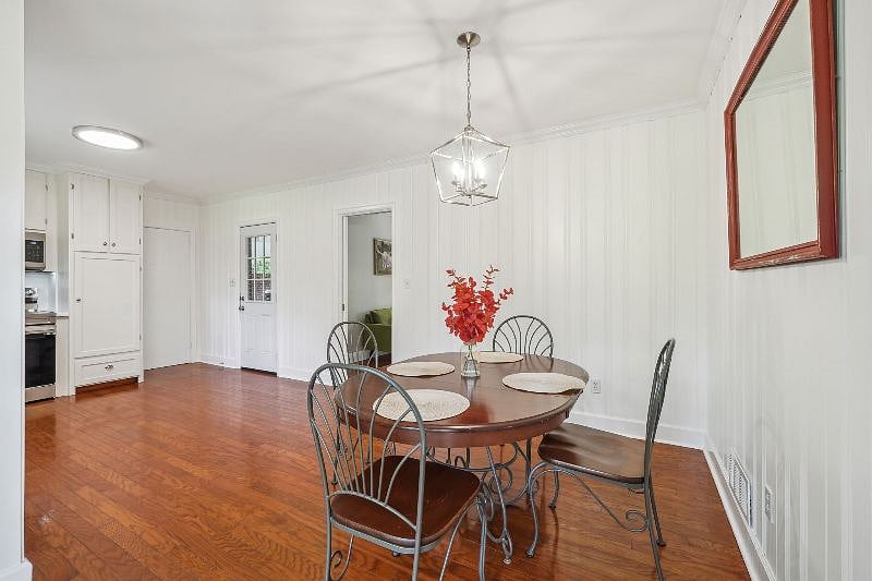 Furnished Finder property 585874_1 photo 17