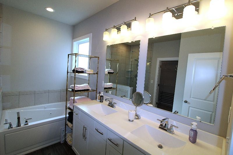 Furnished Finder property 585902_1 photo 16