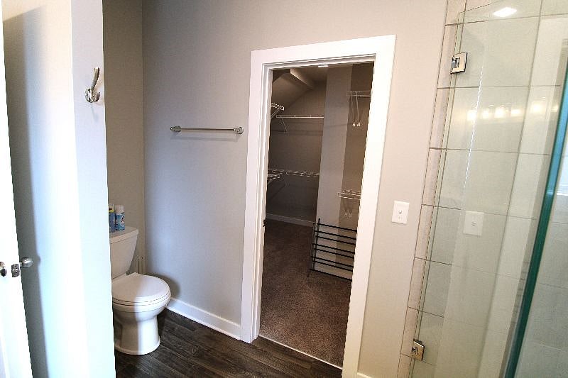 Furnished Finder property 585902_1 photo 18