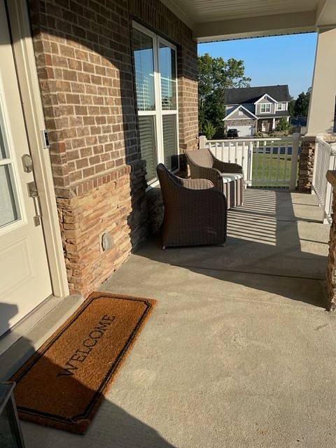 Furnished Finder property 585902_1 photo 3