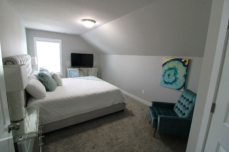 Furnished Finder property 585902_1 photo 29
