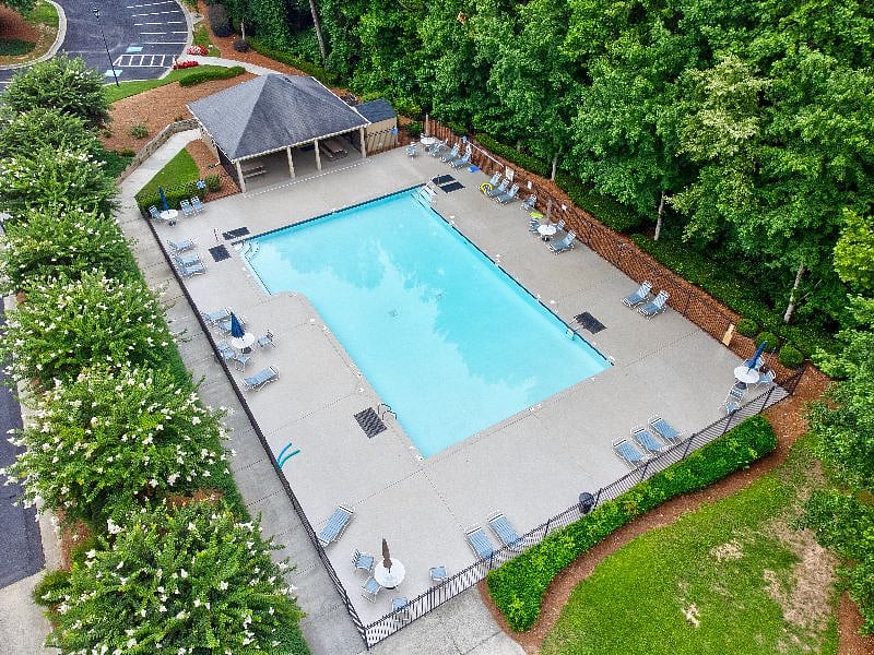 Furnished Finder property 585908_1 photo 15