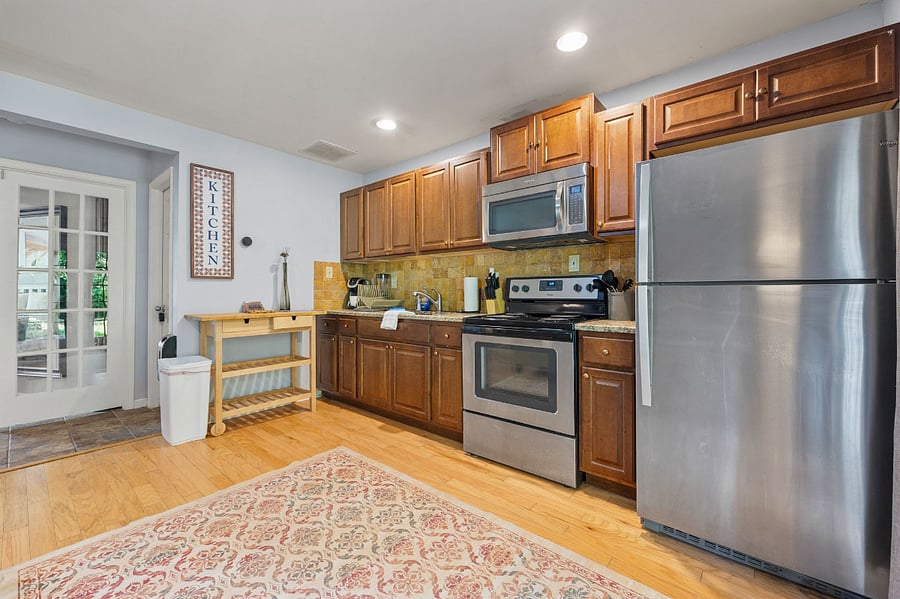 Furnished Finder property 585908_1 photo 20