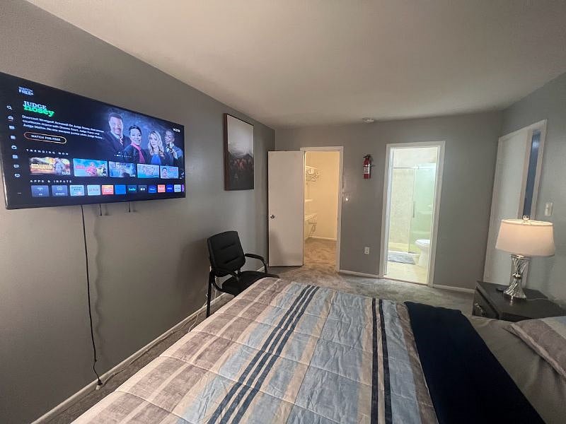 Furnished Finder property 585909_1 photo 3