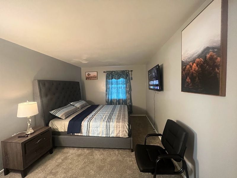 Furnished Finder property 585909_1 photo 4