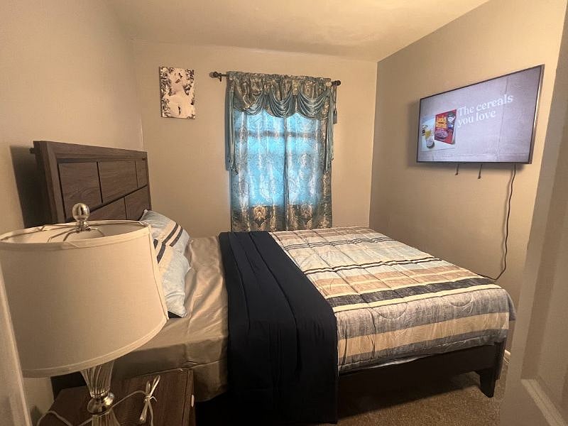 Furnished Finder property 585909_1 photo 9