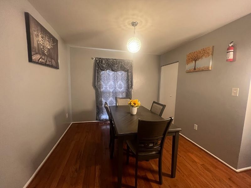 Furnished Finder property 585909_1 photo 15