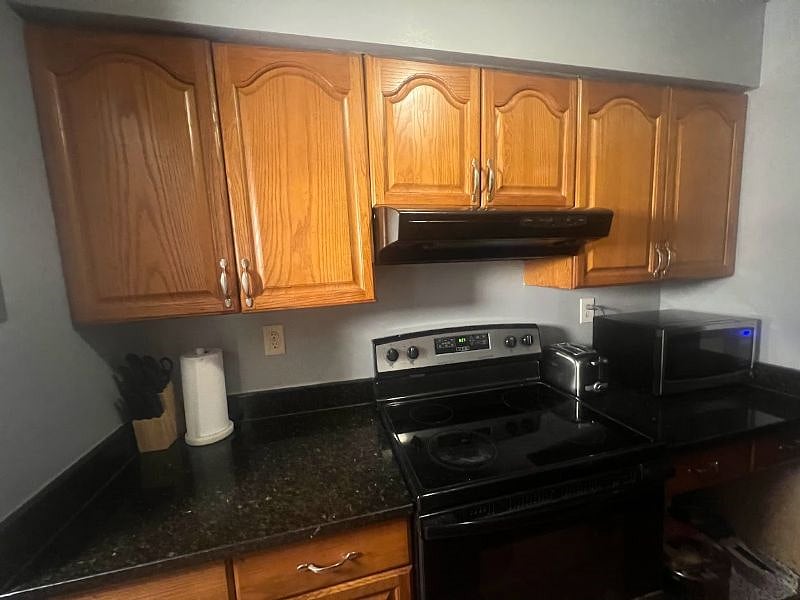 Furnished Finder property 585909_1 photo 24