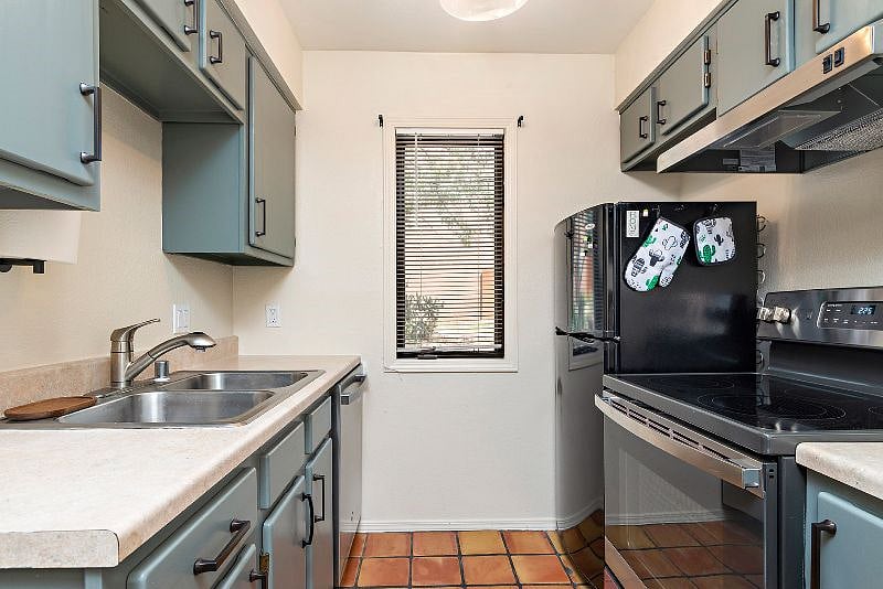Furnished Finder property 585957_1 photo 7