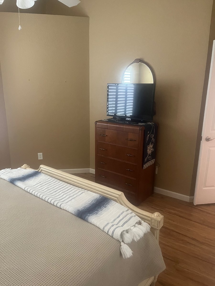 Furnished Finder property 585965_1 photo 3