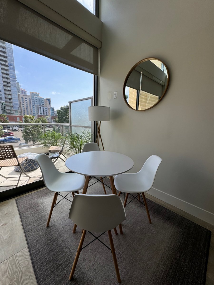 Furnished Finder property 585996_1 photo 4